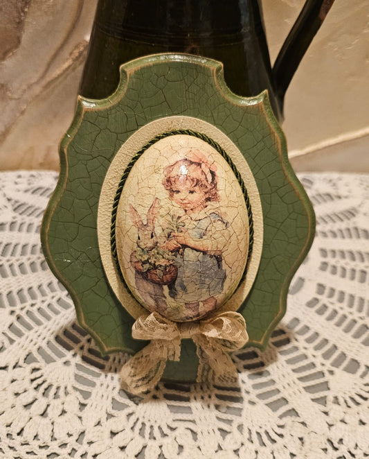 Vintage húsvéti tojás dekoráció – Kislány és nyuszi